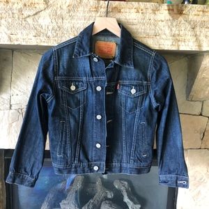 Indigo Levi’s jacket cropped fit size S